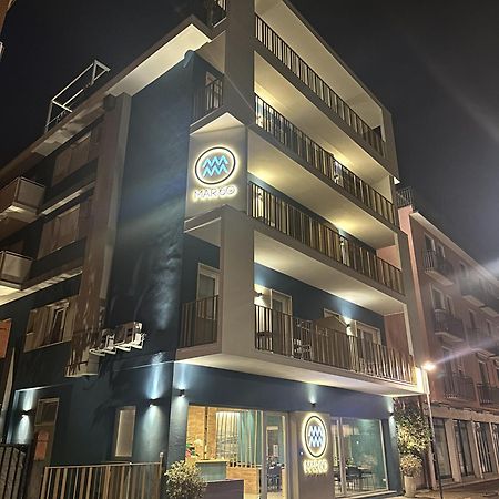 Mar60 Apartments Caorle Exteriör bild