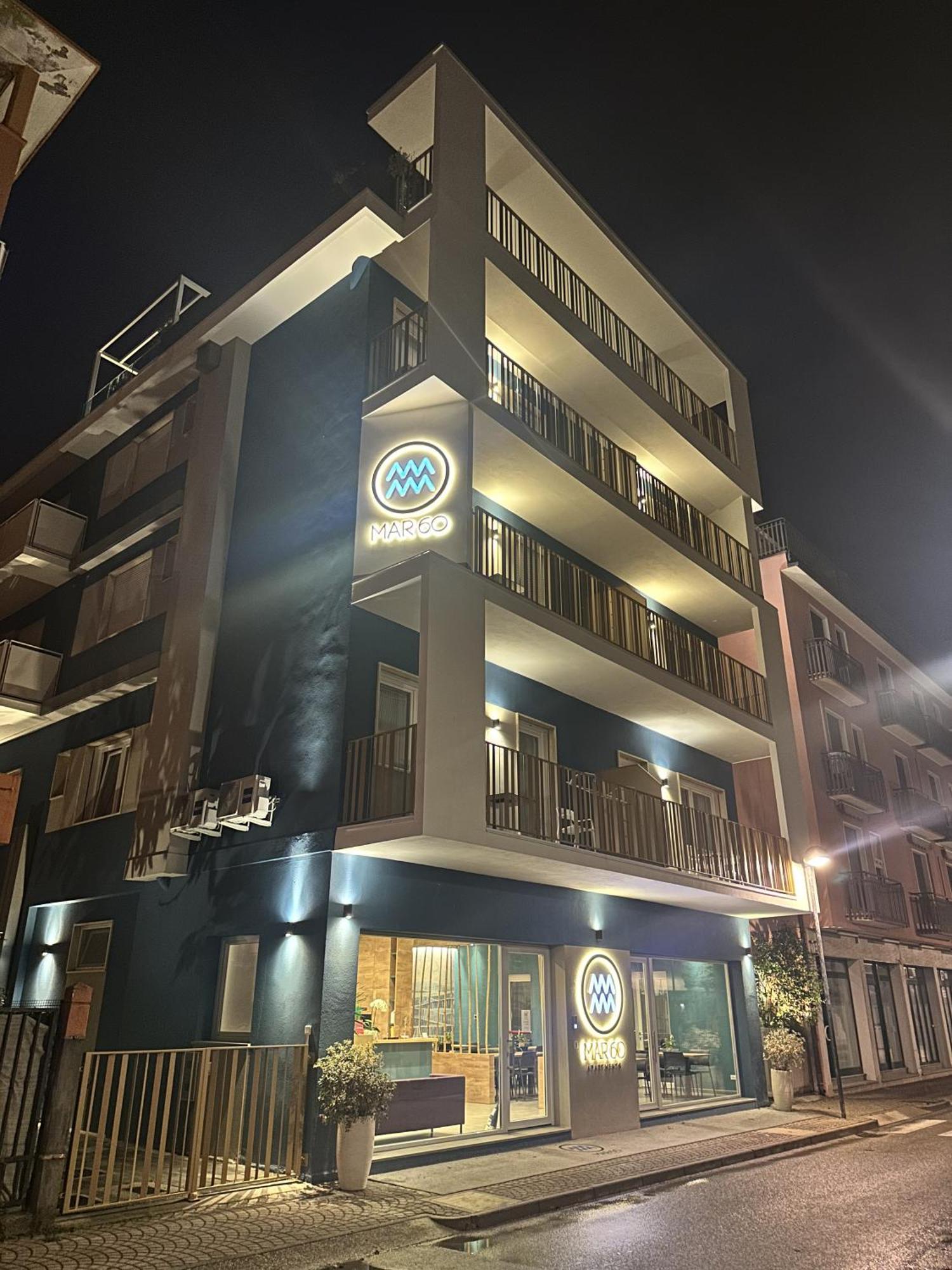 Mar60 Apartments Caorle Exteriör bild